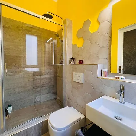 Antonioni's Trastevere 게스트하우스 4*